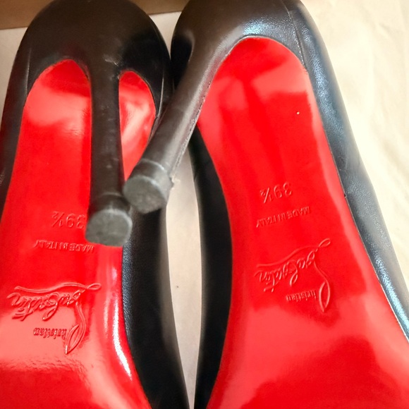 Christian Louboutin Classic Kate 120 Pumps - Picture 4 of 7